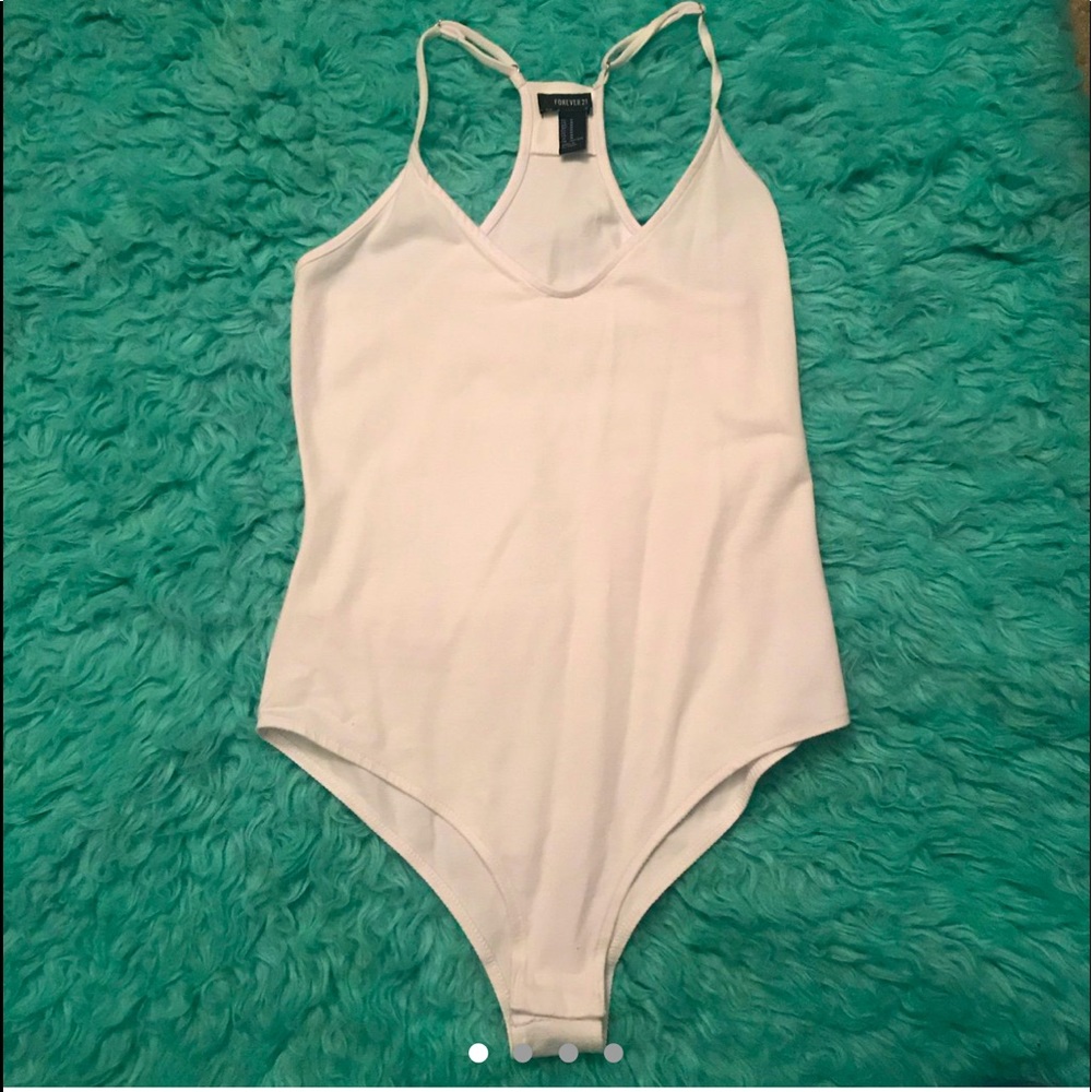 WHITE BODYSUIT FROM FOREVER 21 !
